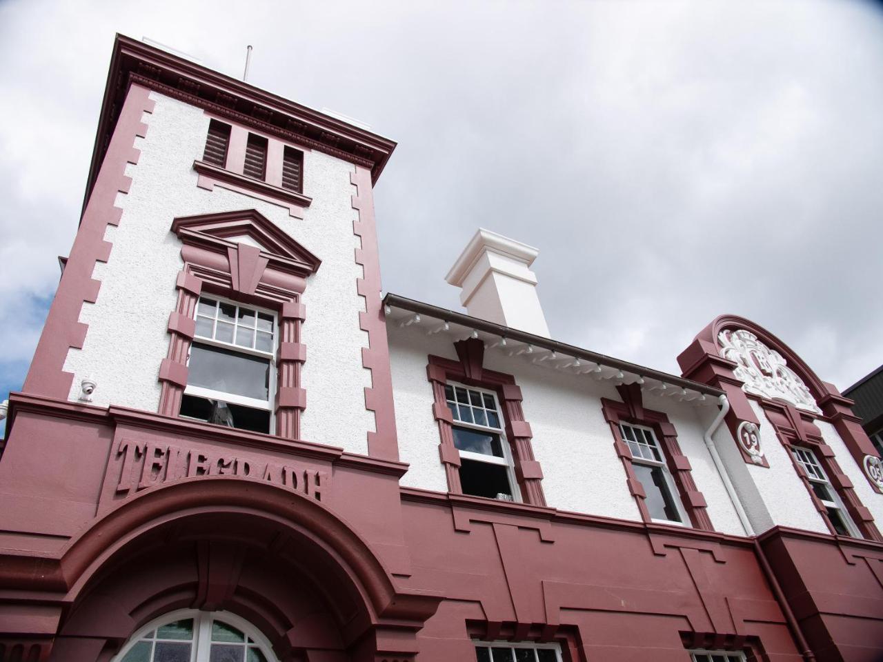 Clarence Boutique Hotel ตาอูรังกา ภายนอก รูปภาพ